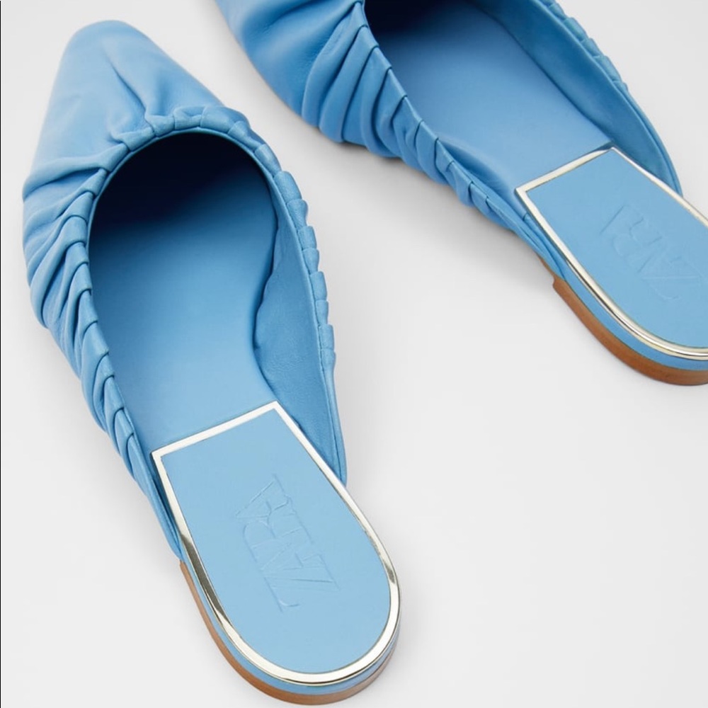 Zara Flat Leather Mules NWT